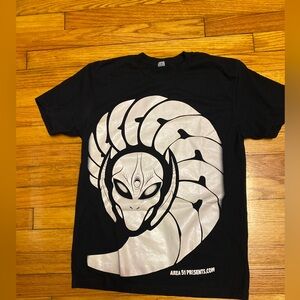 Area 51 Size Small Black Tee
